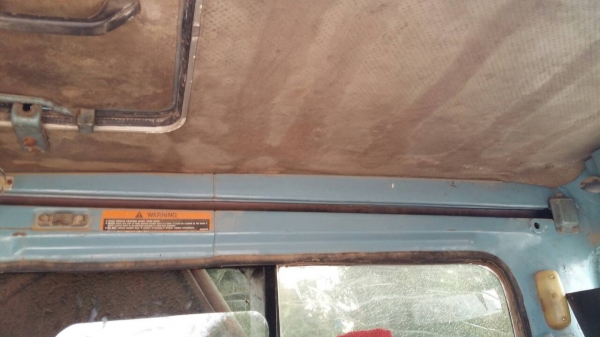 ขายด่วนHITASHI EX200-3 สภาพพร้อมใช้งาน เครื่องปั้มดี ไฟฟ้าอยู่ ตัดมอเตอร์คันเร่ง โซ่ช่วงล่างพร้อมใช้งาน เอกวารสัญญาซื้อขาย