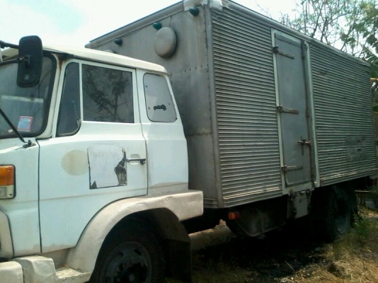 ขาย KL340   140 แรง ตู้5.50เมตร หรือแยกหัว-แชชซี ก็ได้