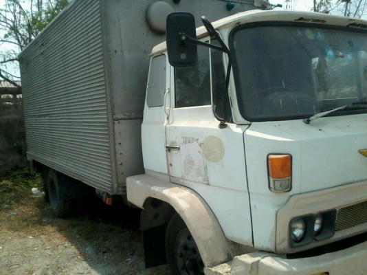 ขาย KL340   140 แรง ตู้5.50เมตร หรือแยกหัว-แชชซี ก็ได้