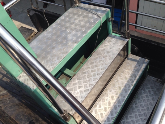 ขายรถยกของ ดัดแปลงใช้งานได้หลายรูปแบบ ตัวรอกดึงได้ 250kg. ครับ