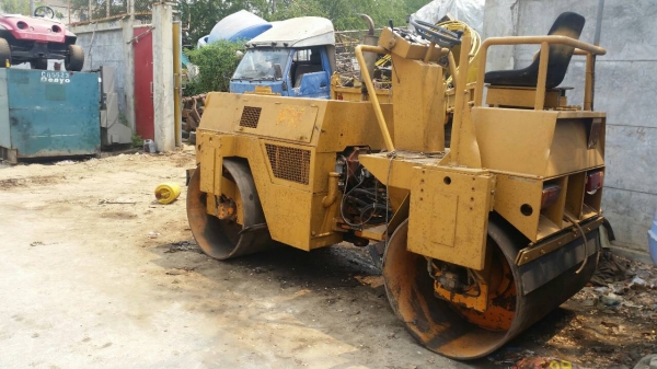 ขาย รถบดดิน อัดดิน หน้าเหล็กหลังเหล็ก LOLLER SICOM HW40 เครื่องดีเชล 3 สูบ เอวอ่อน เก่านอก