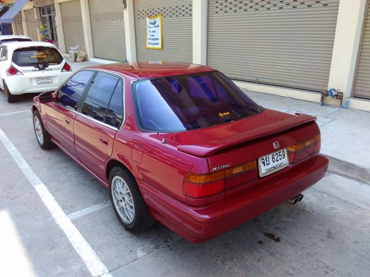 แอคคอร์ดตาเพชรท้ายยาว เครื่องf20น้ำมันล้วน