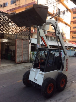 ขายรถ BOBCAT 853