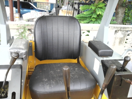 ขายแทรคเตอร์ โคมัตสุ D21PL-6 พร้อมใช้เก่านอก เจ้าของขายเองราคาถูกลองรถที่ร้านได้ทุกวันหรือโทร.089-0000080,089-0806827 ขายแทรคเตอร์ โคมัตสุ D21PL-6 พร้อมใช้เก่านอก เจ้าของขายเองราคาถูกลองรถที่ร้านได้ทุกวันหรือโทร.089-0000080,089-0806827