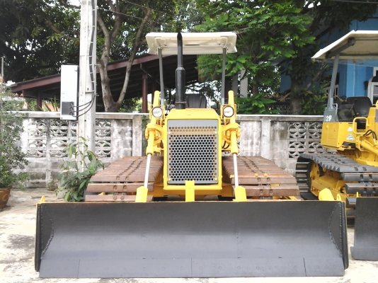 ขายแทรคเตอร์ โคมัตสุ D21PL-6 พร้อมใช้เก่านอก เจ้าของขายเองราคาถูกลองรถที่ร้านได้ทุกวันหรือโทร.089-0000080,089-0806827 ขายแทรคเตอร์ โคมัตสุ D21PL-6 พร้อมใช้เก่านอก เจ้าของขายเองราคาถูกลองรถที่ร้านได้ทุกวันหรือโทร.089-0000080,089-0806827