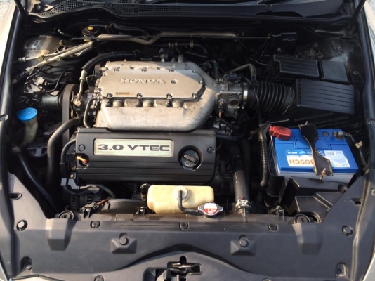 ขาย accord ปลาวาฬ สีเทา ปี03 เครื่อง3000 v6 ซันลูป รถสวยพร้อมใช้