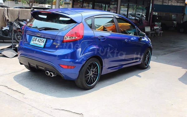 fiesta 1.6S 5ประตู วิ่ง 6x,xxxkm มีbookservice รถสวยไร้ที่ตำหนิ เดิมๆทั้งคัน ไม่เคยติดแก๊ส max17&#039;