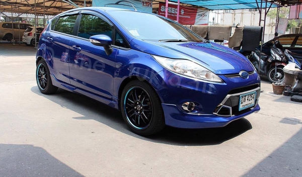 fiesta 1.6S 5ประตู วิ่ง 6x,xxxkm มีbookservice รถสวยไร้ที่ตำหนิ เดิมๆทั้งคัน ไม่เคยติดแก๊ส max17' fiesta 1.6S 5ประตู วิ่ง 6x,xxxkm มีbookservice รถสวยไร้ที่ตำหนิ เดิมๆทั้งคัน ไม่เคยติดแก๊ส max17'