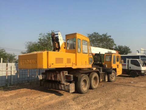 ขายเครนTADANO 16ตัน10 ล้อปั้มสองตอนยิงหน้าสภาพสวยพร้อมใช้ ราคาต่อรองได้ ติดต่อได้ คุณ อ๊อฟ พิจิตร 086-737-9991