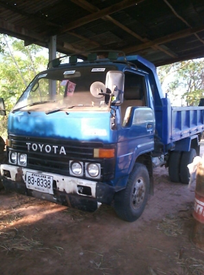 ขายรถ6ล้อ ดั้มไดน่า เครื่อง13B 110แรง ดั้มยิงหลัง เครื่องดี พร้อมใช้งาน เอกสารพร้อมโอน สนใจโทร 090-8588220คุณนะ 093-3258446คุณบิว หรือเข้าดูสินค้าอื่นๆได้ที่ www.truck.in.th/498 หรือเพจFacebook ณรงค์ ซื้อขายรถมือสอง (เว็บไซต์ส่วนตัว) หรือFacebook คุณนะ รถ