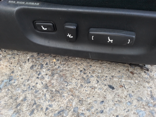 เบาะ LEXUS GS300 (2JZ-GTE) ปรับไฟฟ้าทั้งคู่ ระบบไฟฟ้าสมบูรณ์ดี เบาะ LEXUS GS300 (2JZ-GTE) ปรับไฟฟ้าทั้งคู่ ระบบไฟฟ้าสมบูรณ์ดี