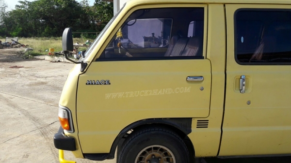 รถตู้ TOYOTA โดยสาร 9 ที่นั่ง รุ่น HIACE RH32V-025725 4สูบ