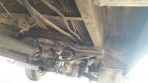 รถตู้ TOYOTA โดยสาร 9 ที่นั่ง รุ่น HIACE RH32V-025725 4สูบ