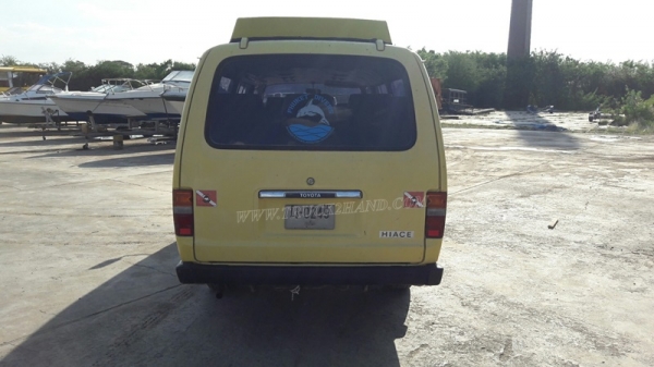 รถตู้ TOYOTA โดยสาร 9 ที่นั่ง รุ่น HIACE RH32V-025725 4สูบ