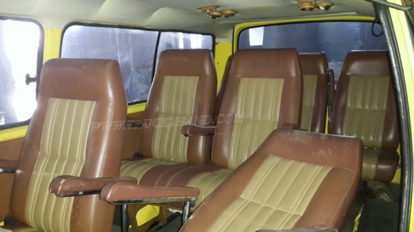 รถตู้ TOYOTA โดยสาร 9 ที่นั่ง รุ่น HIACE RH32V-025725 4สูบ