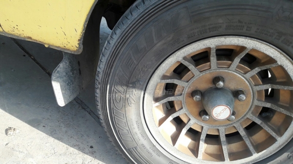 รถตู้ TOYOTA โดยสาร 9 ที่นั่ง รุ่น HIACE RH32V-025725 4สูบ