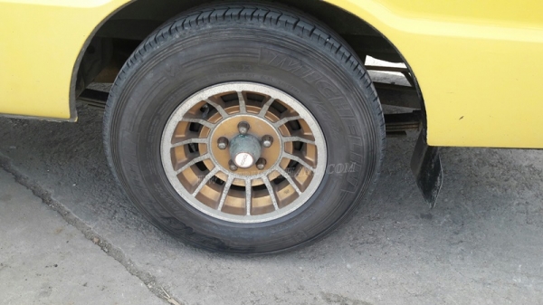 รถตู้ TOYOTA โดยสาร 9 ที่นั่ง รุ่น HIACE RH32V-025725 4สูบ