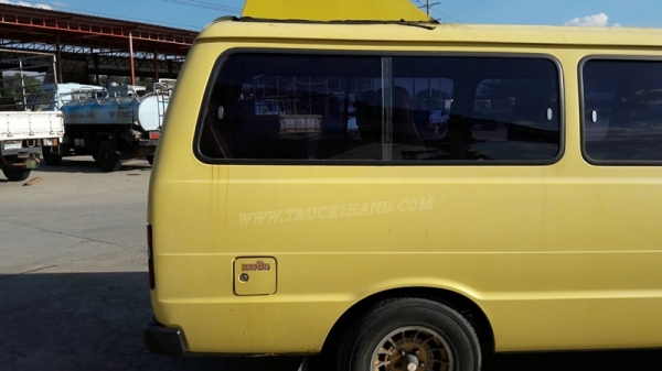รถตู้ TOYOTA โดยสาร 9 ที่นั่ง รุ่น HIACE RH32V-025725 4สูบ