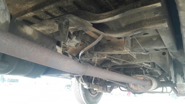 รถตู้ TOYOTA โดยสาร 9 ที่นั่ง รุ่น HIACE RH32V-025725 4สูบ