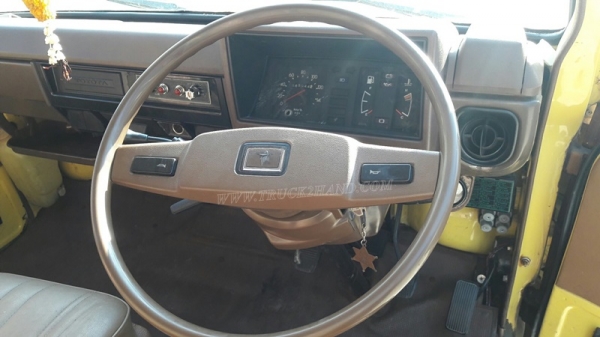 รถตู้ TOYOTA โดยสาร 9 ที่นั่ง รุ่น HIACE RH32V-025725 4สูบ