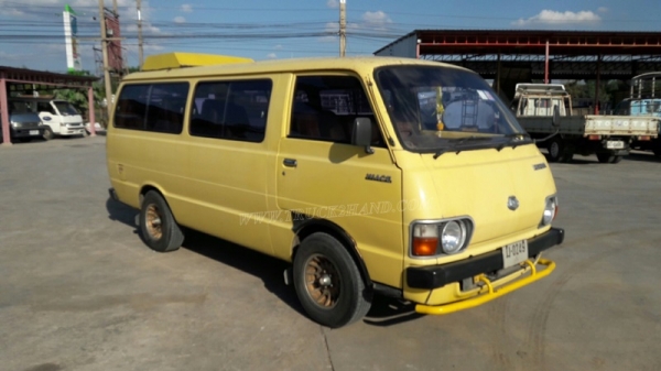 รถตู้ TOYOTA โดยสาร 9 ที่นั่ง รุ่น HIACE RH32V-025725 4สูบ
