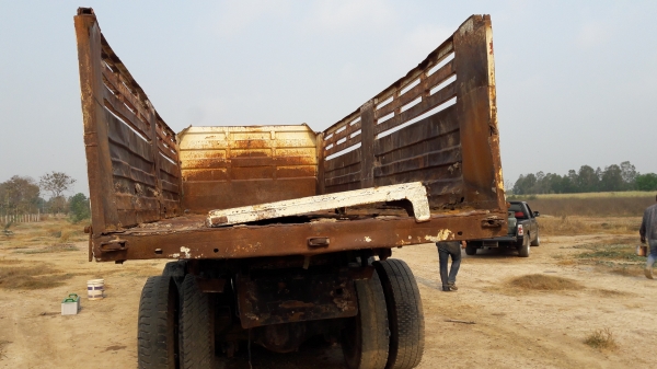 ขายกระบะ พร้อมชุดดั้ม ราคาเบาๆ ขายกระบะ พร้อมชุดดั้ม ราคาเบาๆ