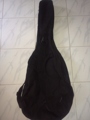 กระเป๋ากีต้่ร์สภาพดีมากๆ