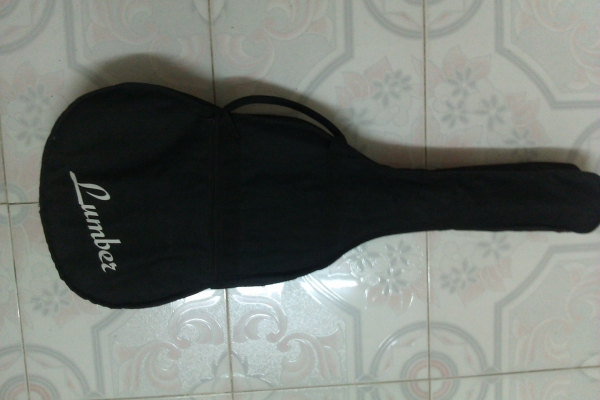 กระเป๋ากีต้่ร์สภาพดีมากๆ