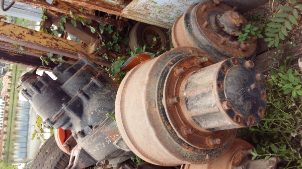 ขายด่วนเฟืองท้ายพร้อมใช้2เพลา อีซูซุเดก้า195 ขายด่วนเฟืองท้ายพร้อมใช้2เพลา อีซูซุเดก้า195