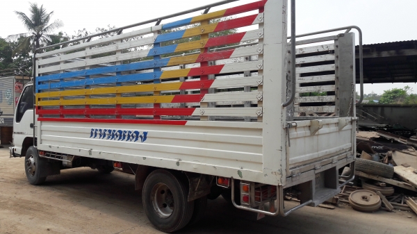ISUZU NQR 175  แอร์เย็น