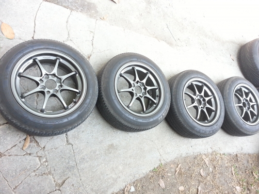 ขอบ15 พร้อมยาง ปั๊มครบๆ