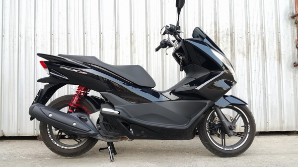 PCX 2014 รถบ้านมือเดียวซื้อสด 2000 โล มีประกัน ไม่แพงต่อรองได้คับ PCX 2014 รถบ้านมือเดียวซื้อสด 2000 โล มีประกัน ไม่แพงต่อรองได้คับ