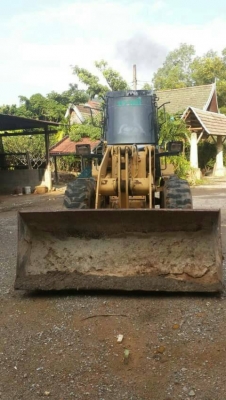 ขายรถตักCAT910 E สภาพสวย พร้อมใช้ ราคาต่อรองได้ ติดต่อได้ที่คุณ อ๊อฟ พิจิตร 086-737-9991