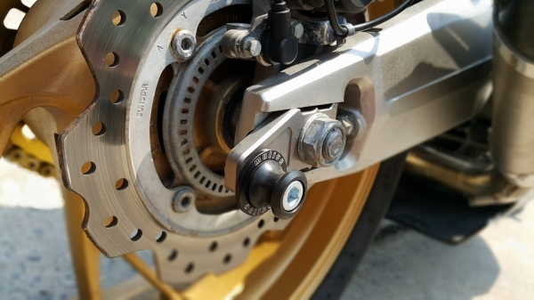 CB650F 2014 สวยๆสีรถยนต์ประกายมุข เคฟล่าทั้งคัน ไม่แพง ต่อรองได้