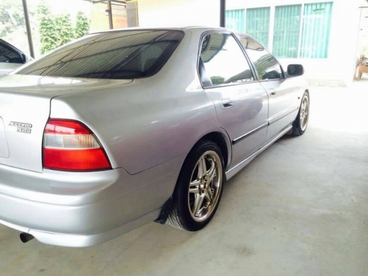 Honda  Accord ปี 95