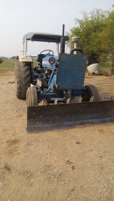 ขายรถไถฟอร์ดรุ่น 77 เครื่อง T3