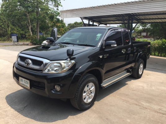 ต้องการขายรถกระบะ tovota 4WD ปี2010 ต้องการขายรถกระบะ tovota 4WD ปี2010