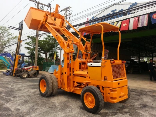 ขายรถตัก komatsu SD20-5 เครื่องอีซูซุ 4 สูบ ยกสูงขึ้น 10 ล้อได้ รถนอกนำเข้า 320000 บาท ขายรถตัก komatsu SD20-5 เครื่องอีซูซุ 4 สูบ ยกสูงขึ้น 10 ล้อได้ รถนอกนำเข้า 320000 บาท