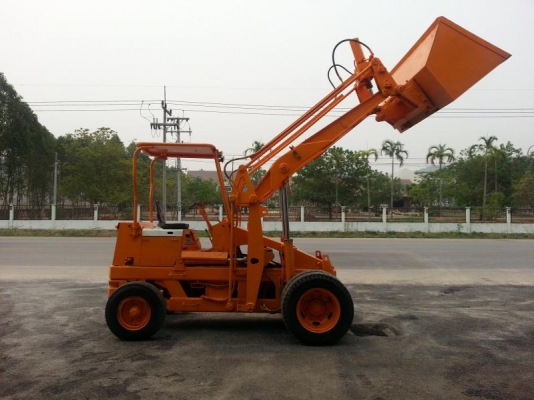 ขายรถตัก komatsu SD20-5 เครื่องอีซูซุ 4 สูบ ยกสูงขึ้น 10 ล้อได้ รถนอกนำเข้า 320000 บาท ขายรถตัก komatsu SD20-5 เครื่องอีซูซุ 4 สูบ ยกสูงขึ้น 10 ล้อได้ รถนอกนำเข้า 320000 บาท