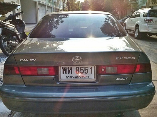 รถสวย แอร์หนาวๆ แคมรี่ ไฟท้ายไม้บรรทัด รถสวย แอร์หนาวๆ แคมรี่ ไฟท้ายไม้บรรทัด