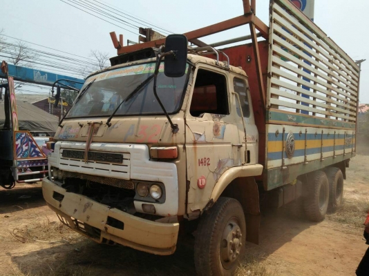 ขายรถ10ล้อ ดั้มเกษตร UD เครื่องHO7C เพลาเดียว เอกสารพร้อมโอน สนใจโทร 090-8588220คุณนะ 093-3258446คุณบิว หรือเข้าดูสินค้าอื่นๆได้ที่ www.truck.in.th/498 หรือเพจFacebook ณรงค์ ซื้อขายรถมือสอง (เว็บไซต์ส่วนตัว) หรือFacebook คุณนะ รถบรรทุก