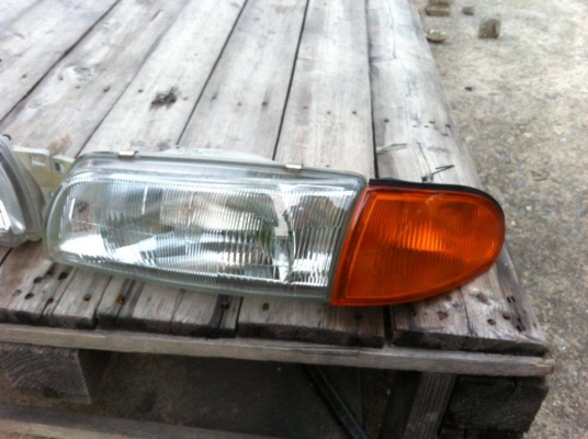 ขายไฟมุมส้ม แท้