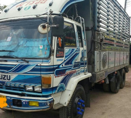 สิบล้อ อีซูชุ ร็อคกี้ FVM12MY-185 เพาเดียว ช่วงยาว6.30ม รถห้างสภาพดีสวยๆพร้อมใช้ ทะเบียนพร้อมโอน ราคา 555,000บ ต่อรองได้ สิบล้อ อีซูชุ ร็อคกี้ FVM12MY-185 เพาเดียว ช่วงยาว6.30ม รถห้างสภาพดีสวยๆพร้อมใช้ ทะเบียนพร้อมโอน ราคา 555,000บ ต่อรองได้