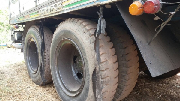 สิบล้อ อีซูชุ ร็อคกี้ FVM12MY-185 เพาเดียว ช่วงยาว6.30ม รถห้างสภาพดีสวยๆพร้อมใช้ ทะเบียนพร้อมโอน ราคา 555,000บ ต่อรองได้ สิบล้อ อีซูชุ ร็อคกี้ FVM12MY-185 เพาเดียว ช่วงยาว6.30ม รถห้างสภาพดีสวยๆพร้อมใช้ ทะเบียนพร้อมโอน ราคา 555,000บ ต่อรองได้