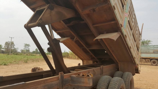 ขาย รถพ่วงแม่ดั้ม-ลูกไม่ดั้ม HINO FM227 เครื่องเดิม EM100 220 แรงม้า เกียร์เดิม สโลว์เดิม ช่วงล่างดี คัสซีสวยตลอดเส้น ยางเต็ม ทะเบียนพร้อมโอน