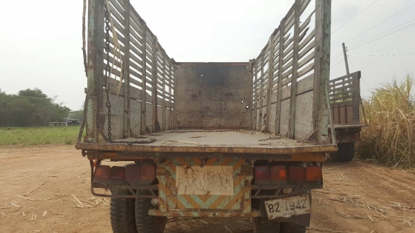 ขาย รถพ่วงแม่ดั้ม-ลูกไม่ดั้ม HINO FM227 เครื่องเดิม EM100 220 แรงม้า เกียร์เดิม สโลว์เดิม ช่วงล่างดี คัสซีสวยตลอดเส้น ยางเต็ม ทะเบียนพร้อมโอน