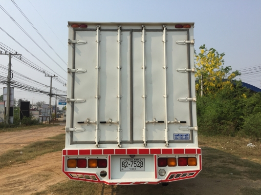 ขาย 6 ล้อ อีซูซุ FRR 210 แรง ปี 54 ตู้ 10 บาน ยาว 6.5 ม. วิ่งน้อย 15,xxx โล ยางเต็ม สภาพใหม่ สวยจัดทั้งรถทั้งตู้ พร้อมใช้ จัดแนนท์ได้ครับ สนใจติดต่อ 081-9420141 , 081-5715326 ขาย 6 ล้อ อีซูซุ FRR 210 แรง ปี 54 ตู้ 10 บาน ยาว 6.5 ม. วิ่งน้อย 15,xxx โล ยางเต็ม สภาพใหม่ สวยจัดทั้งรถทั้งตู้ พร้อมใช้ จัดแนนท์ได้ครับ สนใจติดต่อ 081-9420141 , 081-5715326