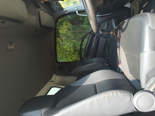 ขาย 6 ล้อ อีซูซุ FRR 210 แรง ปี 54 ตู้ 10 บาน ยาว 6.5 ม. วิ่งน้อย 15,xxx โล ยางเต็ม สภาพใหม่ สวยจัดทั้งรถทั้งตู้ พร้อมใช้ จัดแนนท์ได้ครับ สนใจติดต่อ 081-9420141 , 081-5715326 ขาย 6 ล้อ อีซูซุ FRR 210 แรง ปี 54 ตู้ 10 บาน ยาว 6.5 ม. วิ่งน้อย 15,xxx โล ยางเต็ม สภาพใหม่ สวยจัดทั้งรถทั้งตู้ พร้อมใช้ จัดแนนท์ได้ครับ สนใจติดต่อ 081-9420141 , 081-5715326