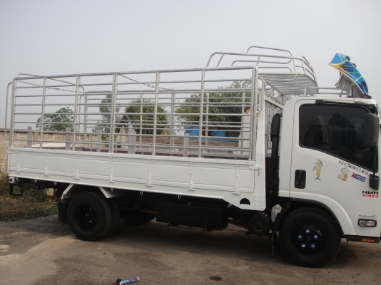 ISUZU NMR ปี52 เครื่องยนต์ 130 แรงม้า มีคอกยาว 4.30 เมตร สภาพสวยพร้อมใช้งาน