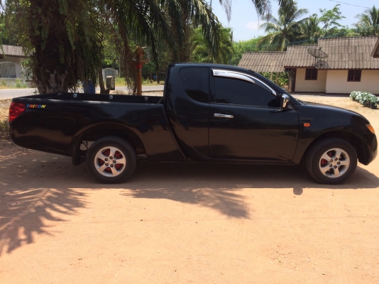 TRITON สวยๆ เดิมๆ TRITON สวยๆ เดิมๆ